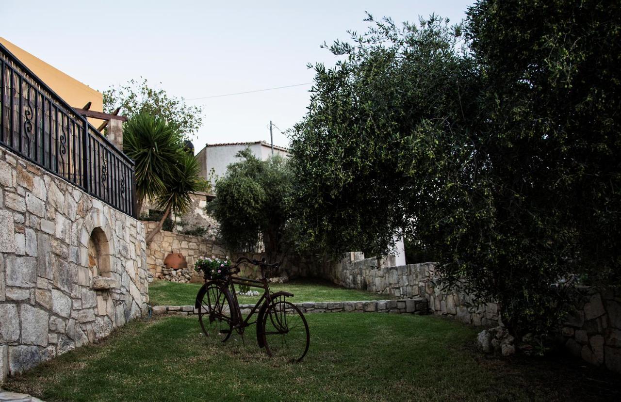 Villa Manos Kalamítsion Amigdhálion 外观 照片